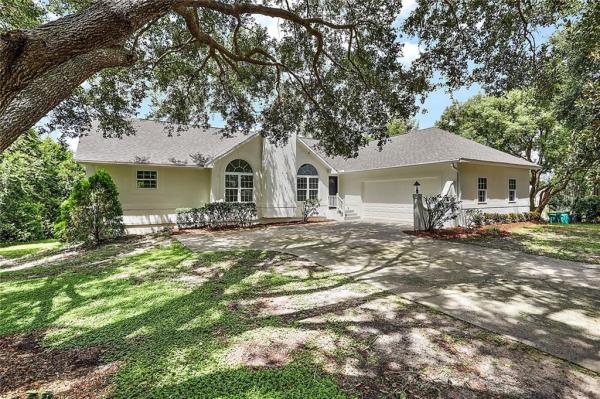 MOUNT DORA VILLAGE GROVE UNIT 01