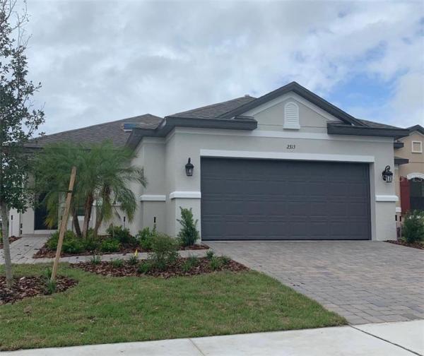 HIGHLAND RANCH ESPLANADE