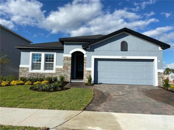 JOHN'S LAKE LANDING COTTAGE