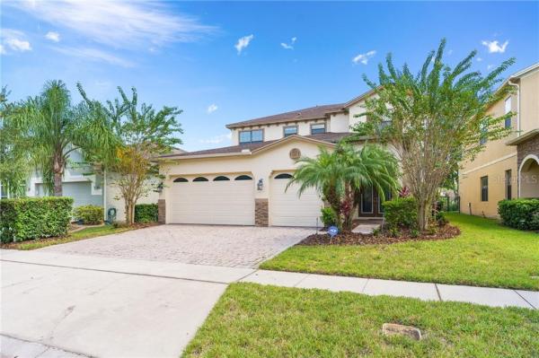 WOODLAND LAKES PRESERVE