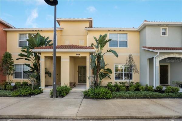 PARADISE PALMS RESIDENCE PH 4