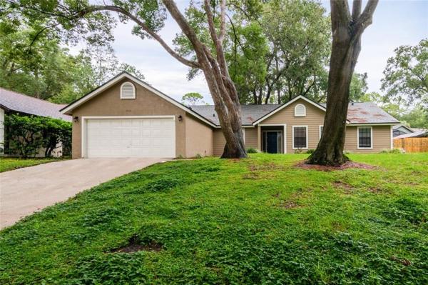 WOODLAND TERRACE AT COUNTRY CREEK