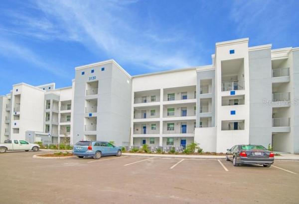 THE TERRACES AT STOREY LAKE