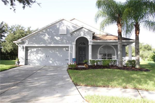 SUNCOAST LAKES PH 01