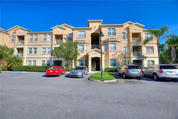 TERRACE RIDGE AT TOWN CENTER EAST CONDO