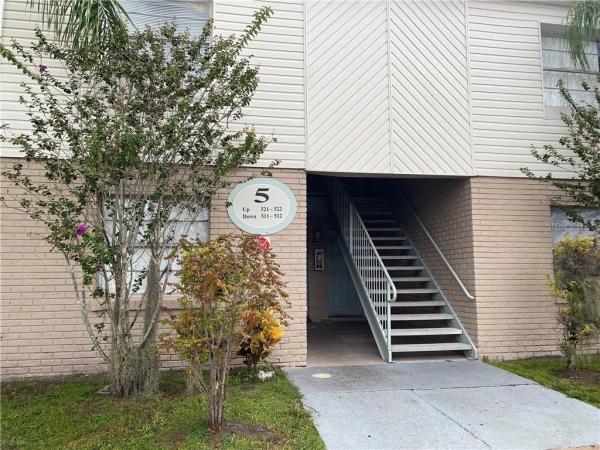 MANHATTAN PALMS CONDO