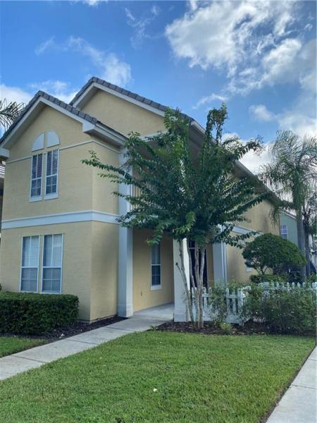 THE VILLAS AT CARROLLWOOD CONDO