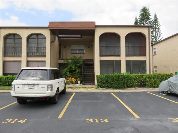 BOULEVARD CLUB THE CONDO