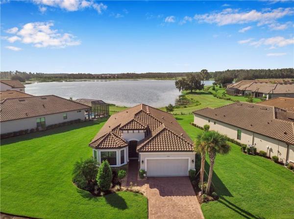 ESPLANADE AT STARKEY RANCH