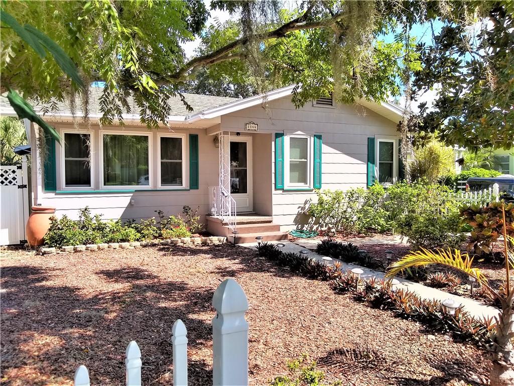 PEALE PARK - фото