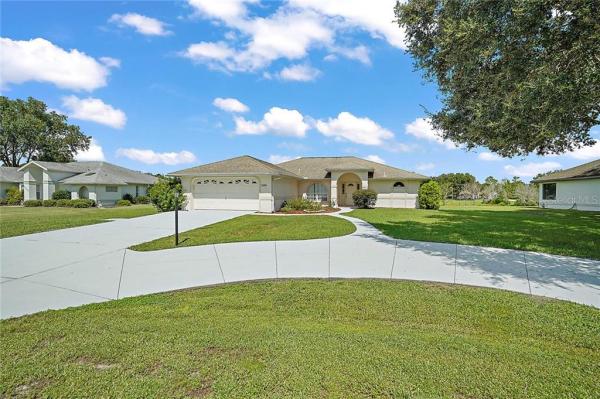 FAIRWAYS AT ROLLING HILLS