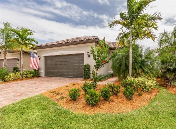 ISLANDWALK/THE WEST VLGS PH 4