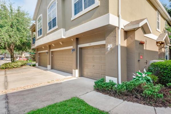 OVERLOOK/PARKSIDE CONDO