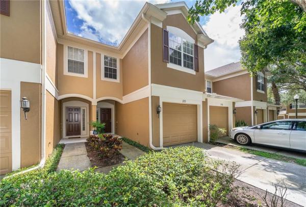 VISTAS AT STONEBRIDGE COMMONS