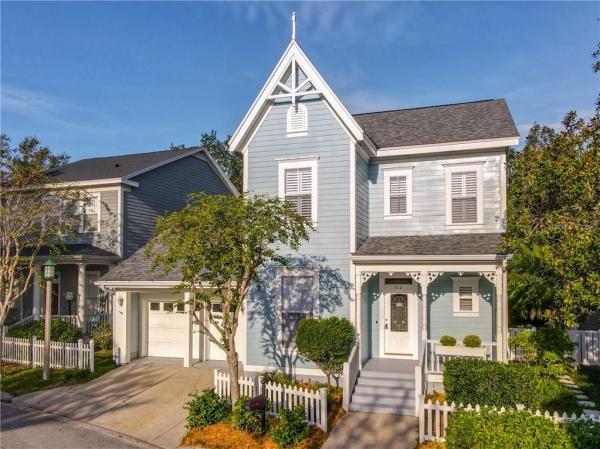 CELEBRATION LAKE EVALYN