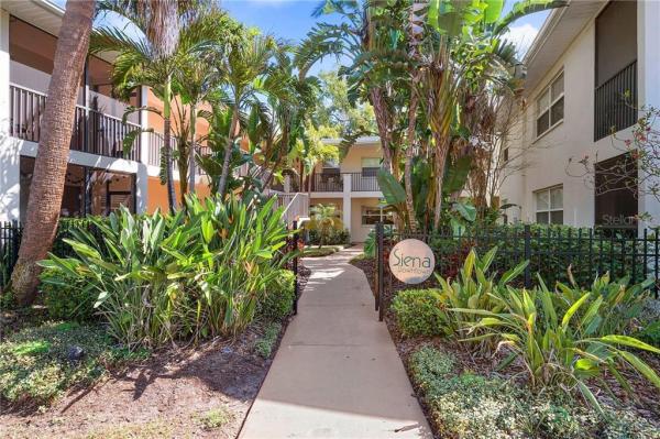 SIENA DOWNTOWN CONDO THE