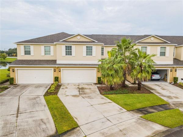 WYNDHAM LAKES ESTATES