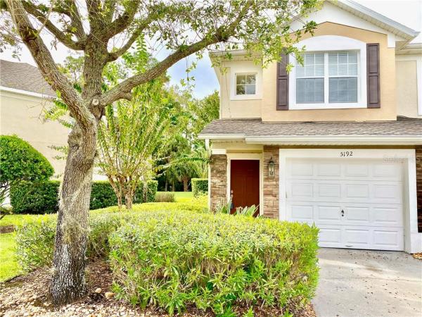 CARRIAGE HOMES AT DUNWOODY COMMONS A CON