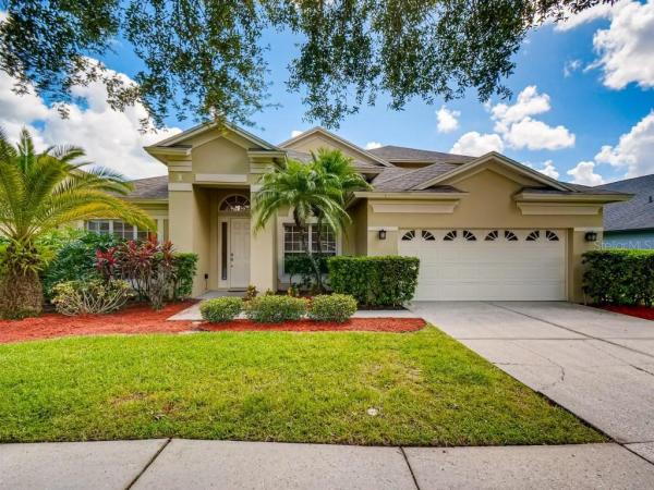 RIVER HILLS COUNTRY CLUB PARCE