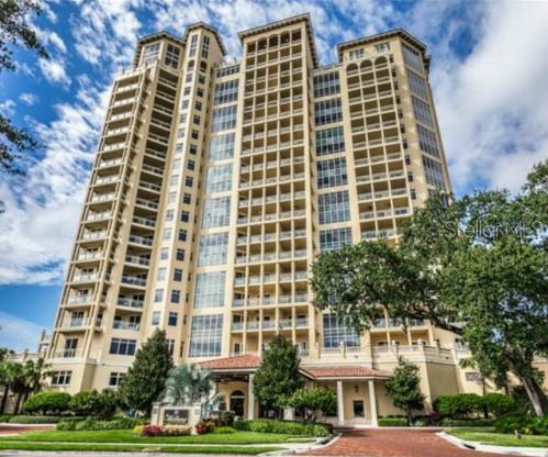 THE BELLAMY ON THE BAYSHORE A