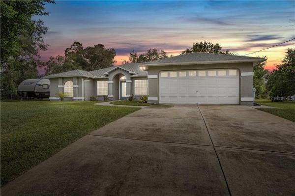 ROYAL HIGHLANDS UNIT 9 BLK 160 LOT 3