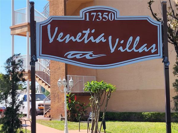 Venetia Villas