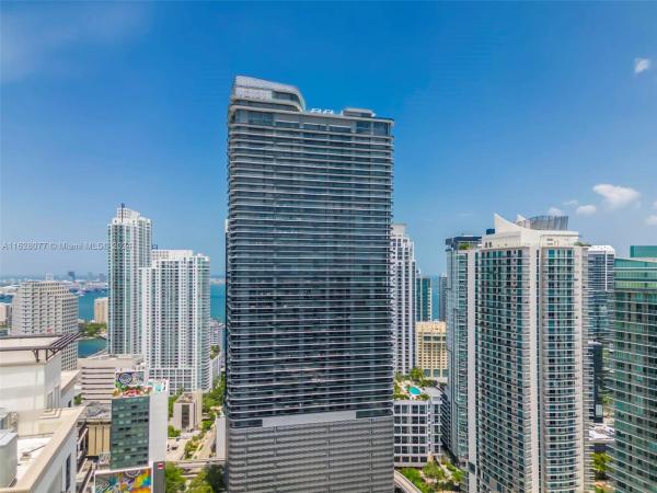 Brickell Faltiron