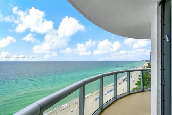 17315 COLLINS AVE #2002, SUNNY ISLES BEACH, FL 33160