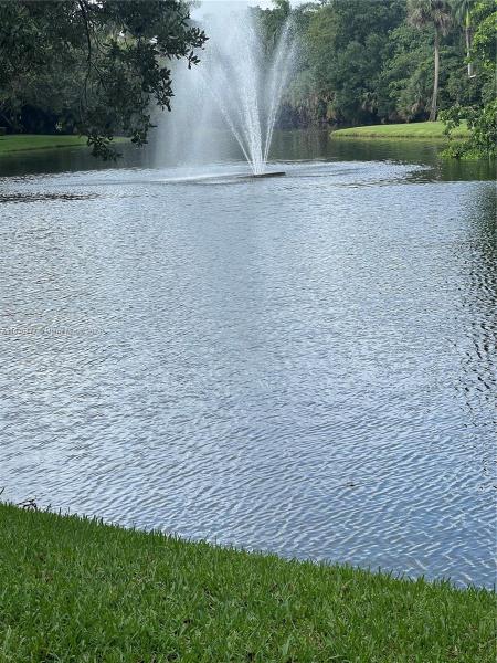 Hammocks Lake Forest