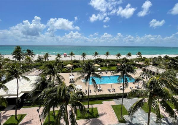 OCEANFRONT PLAZA CONDO