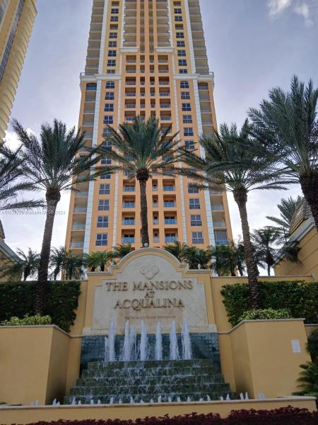 Mansions at Acqualina