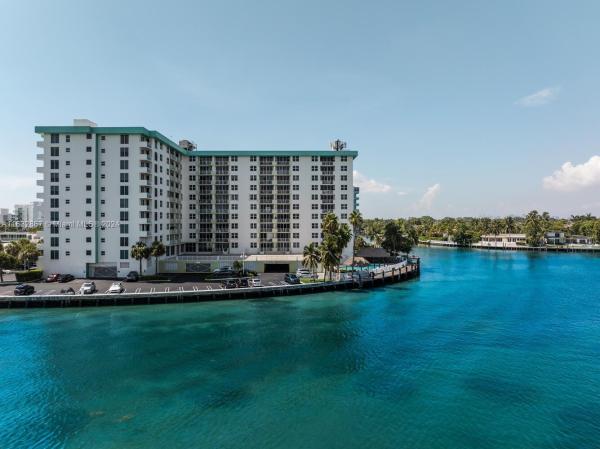 Island Pointe Condo