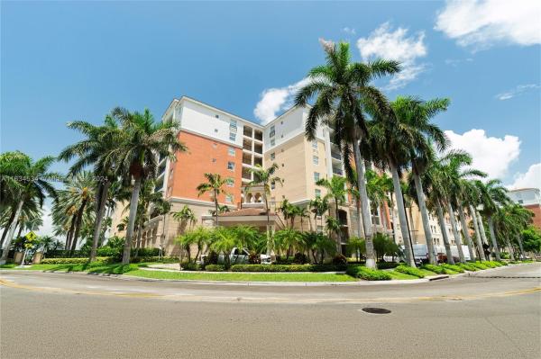 PORTO BELLAGIO CONDO