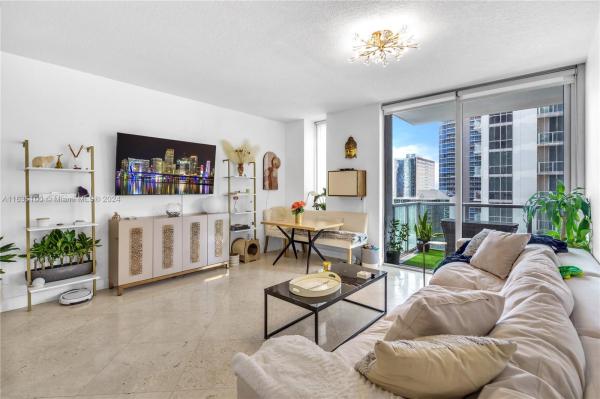 1060 BRICKELL CONDO