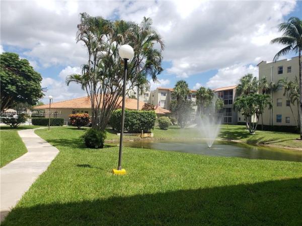 COURTYARDS OF BROWARD