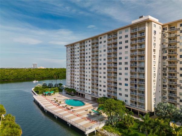 COASTAL TOWERS CONDO