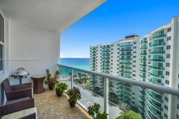 SEA AIR TOWERS CONDO