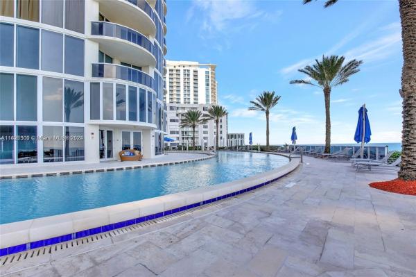 OCEAN FOUR CONDO