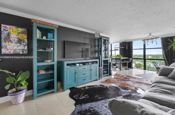 OCEANVIEW PARK CONDO