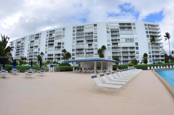 SANDS OF KEY BISCAYNE CON