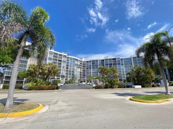 OCEANVIEW PARK CONDO