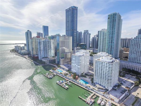 FOUR AMBASSADORS CONDO PH