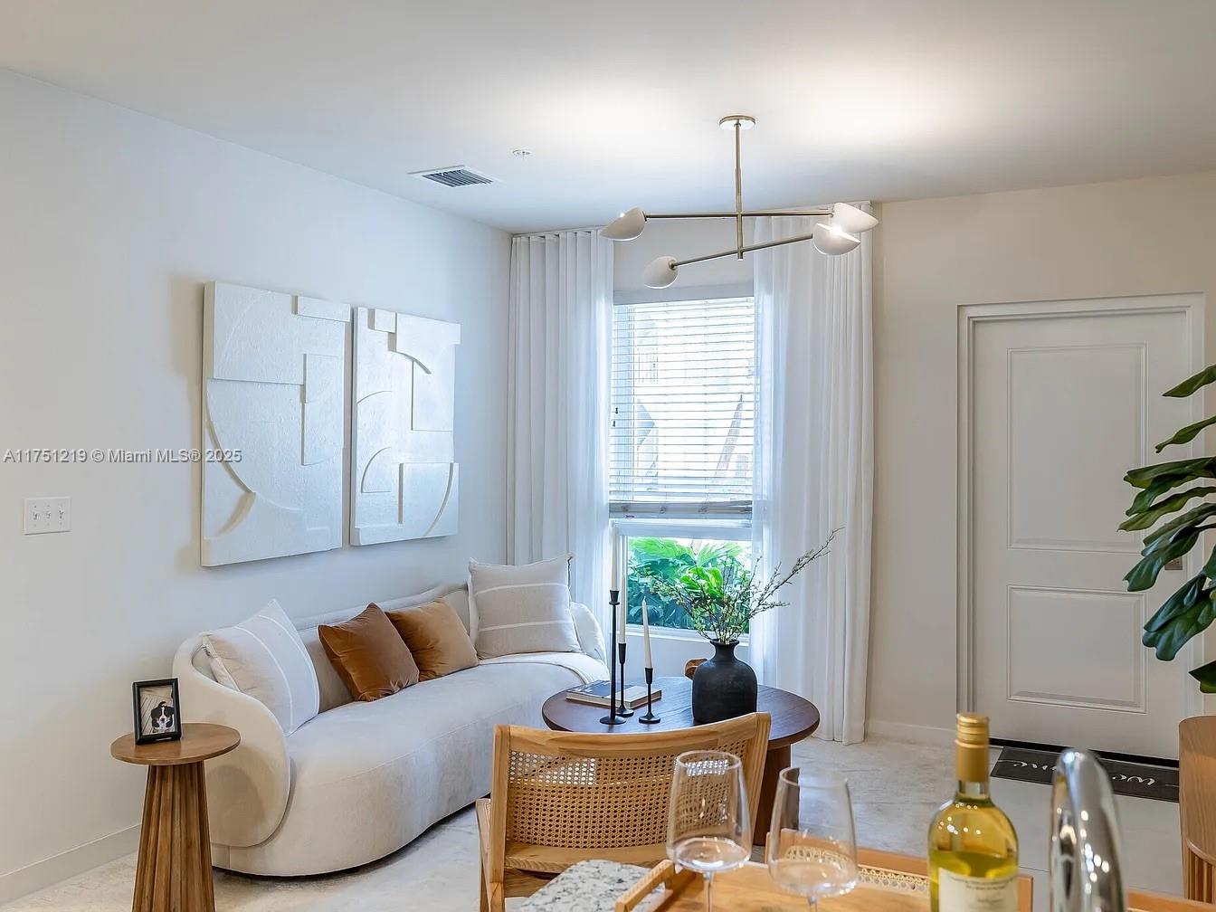 Apartment - фото