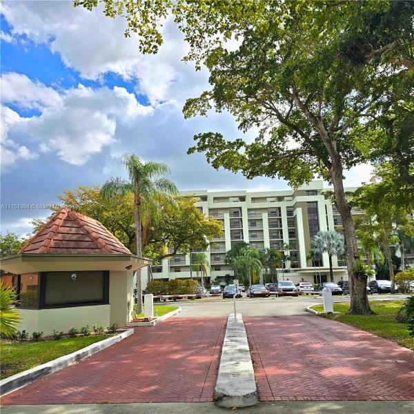 HORIZONS OF INVERRARY