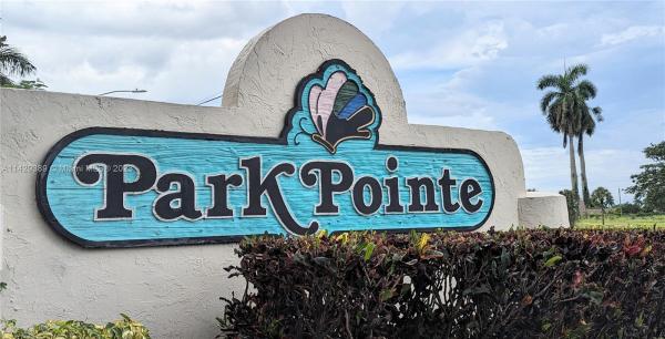 Park Pointe - фото