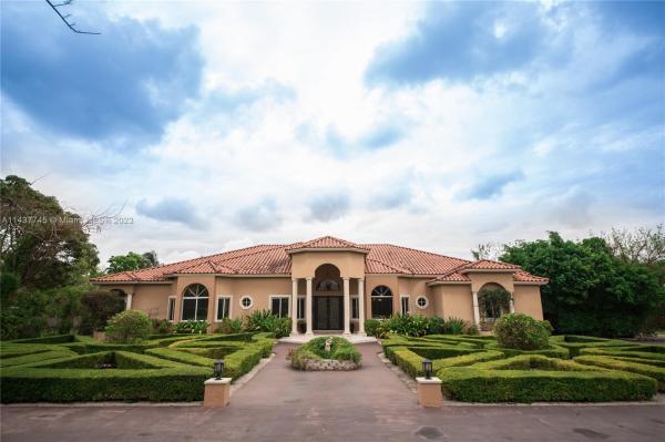 North Kendall Ranch Estate