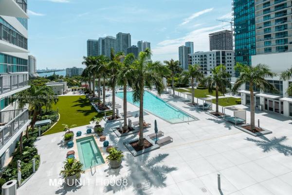 Four Midtown Miami Condo