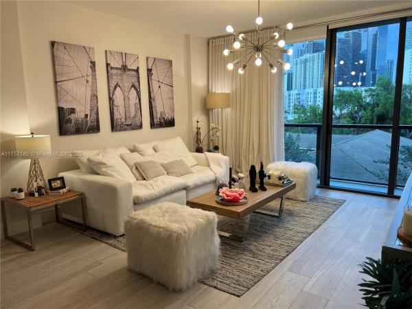 CASSA BRICKELL CONDO