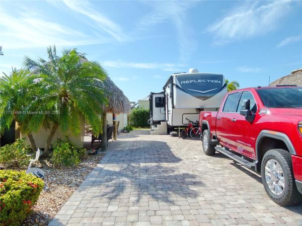 Silver Palms RV Resort