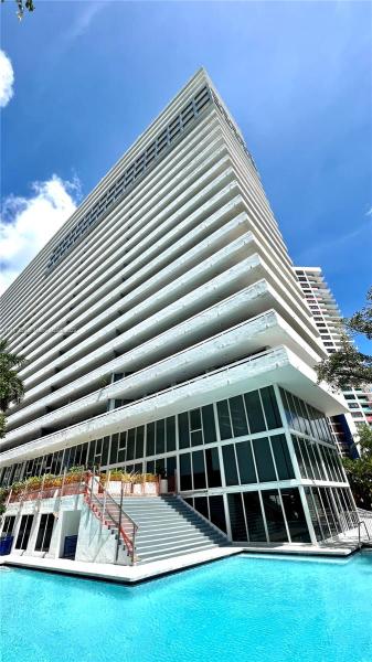 IMPERIAL AT BRICKELL COND